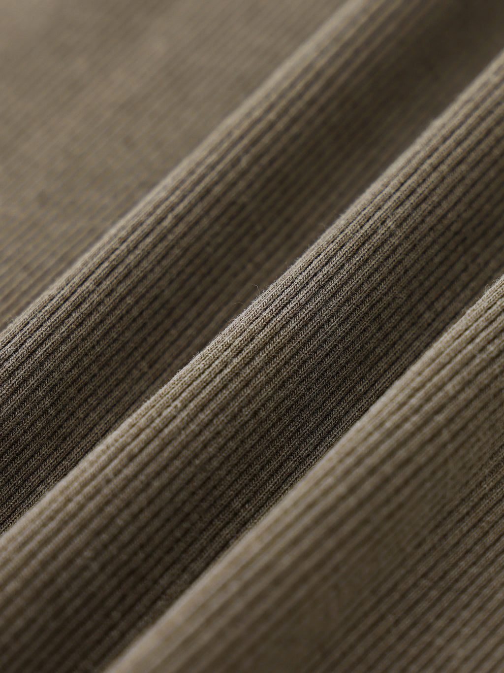 Mooda Dyed Washed Raglan Long Sleeve Slim T-Shirt