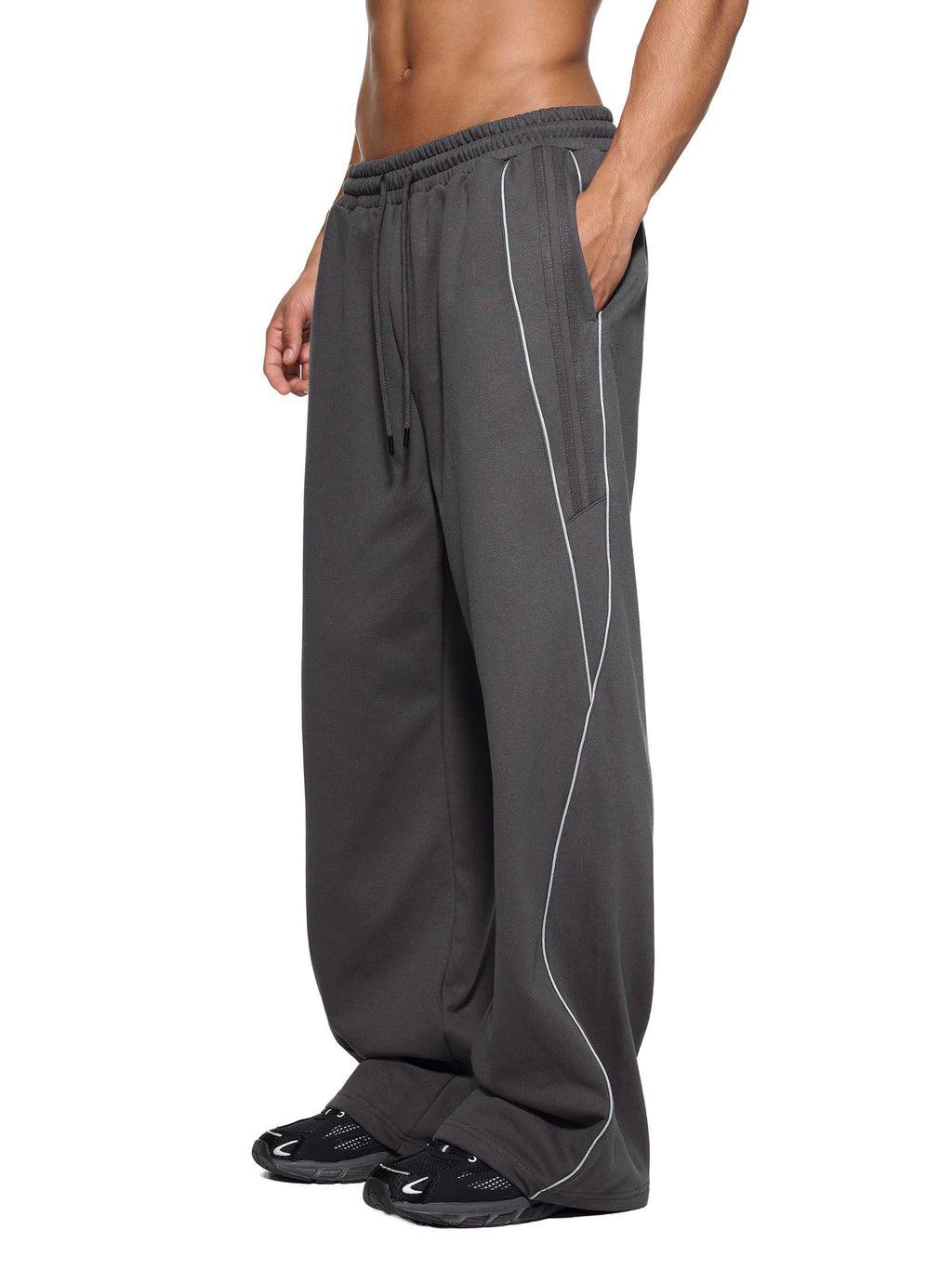 Mooda Reflection Striped Straight-Leg Sweatpants