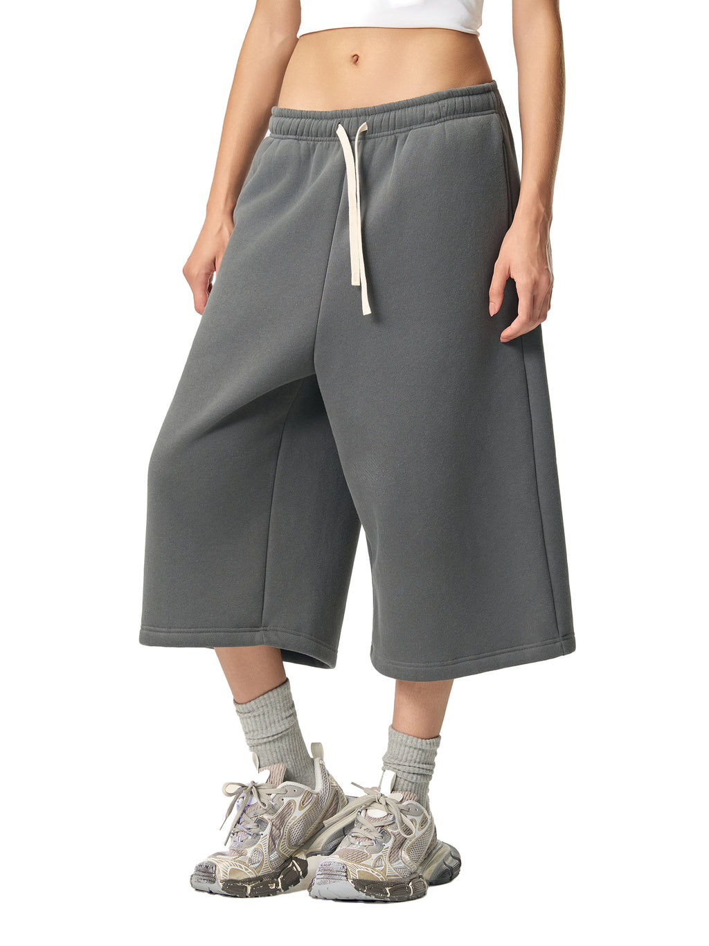 Mooda Relaxed Drawstring 3/4 Sweatpants