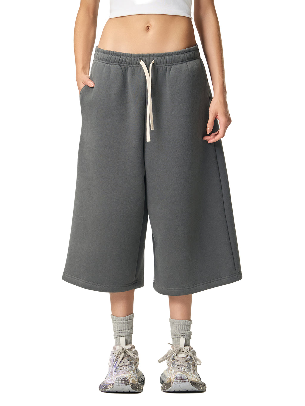 Mooda Relaxed Drawstring 3/4 Sweatpants